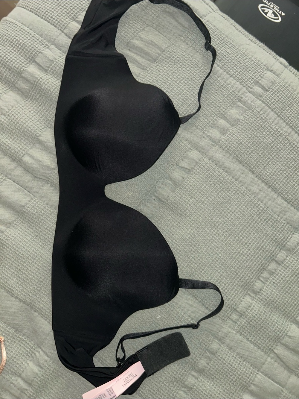 Victoria's Secret Seamless Black T-Shirt Bra